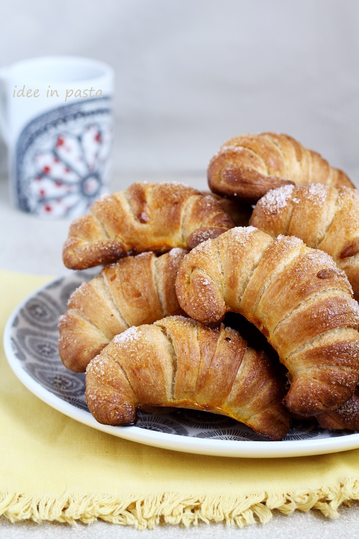 Cornetti dolci con frolla di patate